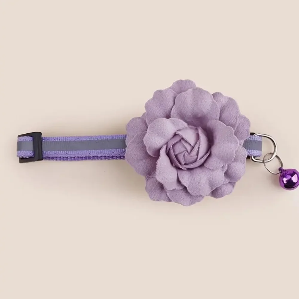 🎁GIFTED FREE IN BUNDLE ORDER🪻 Purple Flower Adjustable Break Away Safe Collar